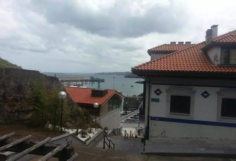 پانسیون Playa De Candás