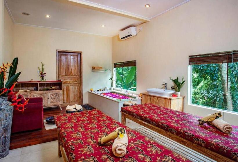 مبيت وإفطار The Kalyana Ubud Resort