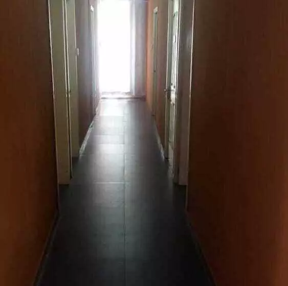هتل Hôtel Le Corail