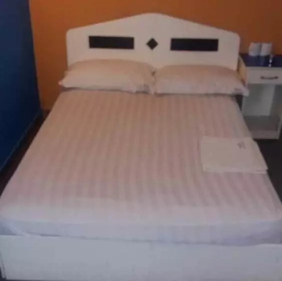 هتل Hôtel Le Corail