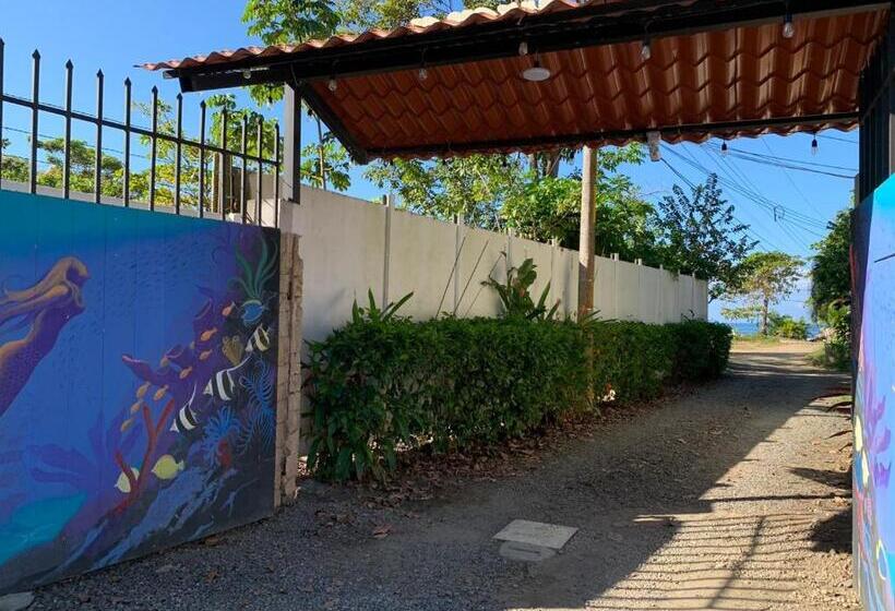 La Sirena Playa Jaco