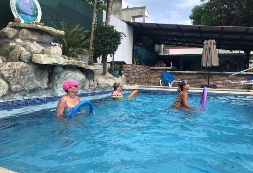 La Sirena Playa Jaco