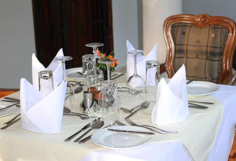 Pension Nyumbani Manor House