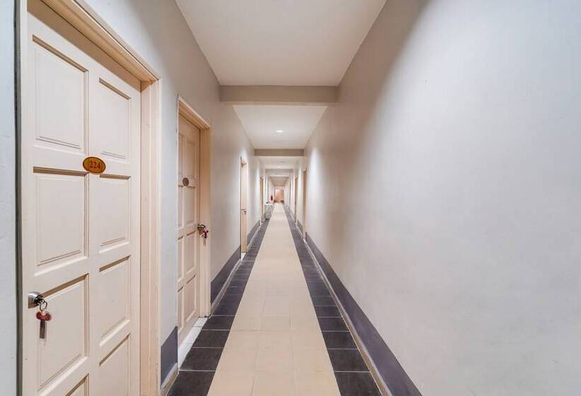 S S Motel By Oyo Rooms