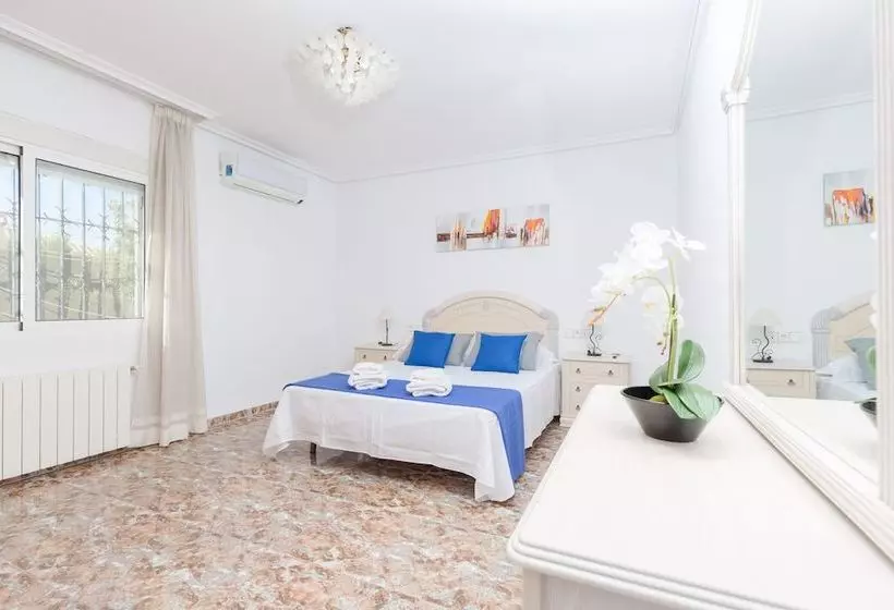 Fidalsa Villa Grand White House