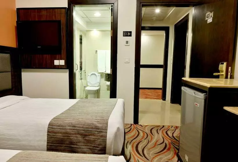 Hotelli Hayah Plaza