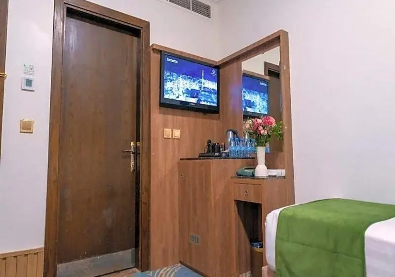 Hotelli Hayah Plaza