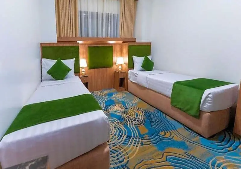 Hotelli Hayah Plaza