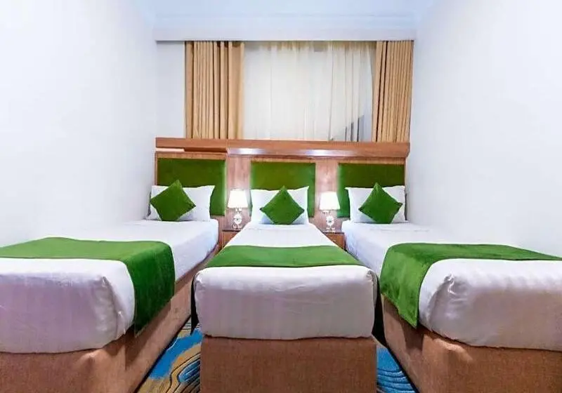 Hotelli Hayah Plaza