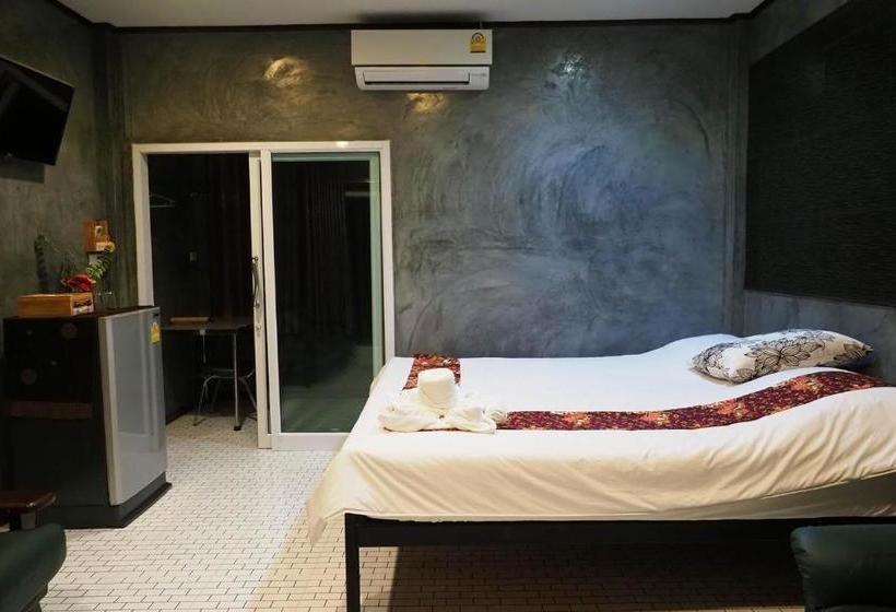 호텔 Nawamit Home Garden