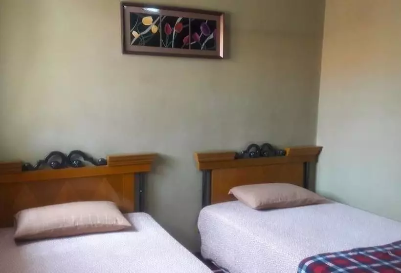 Kenanga Homestay Bukit Mahkota