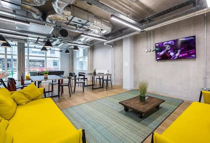 Modern Studios In Cardiff