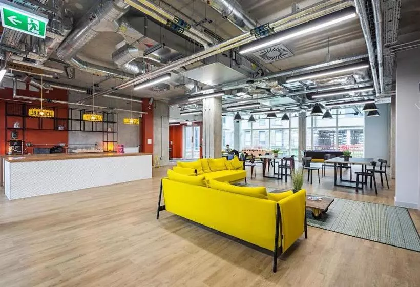 Modern Studios In Cardiff