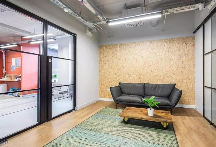 Modern Studios In Cardiff