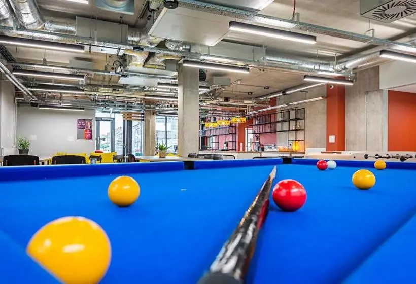 Modern Studios In Cardiff