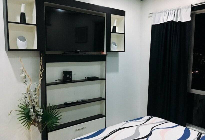 פנסיון Avida Towers Cebu708 Fast Wifi, Netflix, 50in Smart Tv