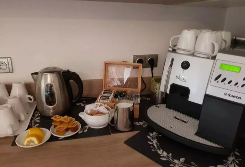 Majatalo Restaurace A Penzion Bludoveček