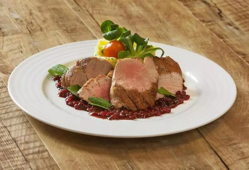 Majatalo Restaurace A Penzion Bludoveček