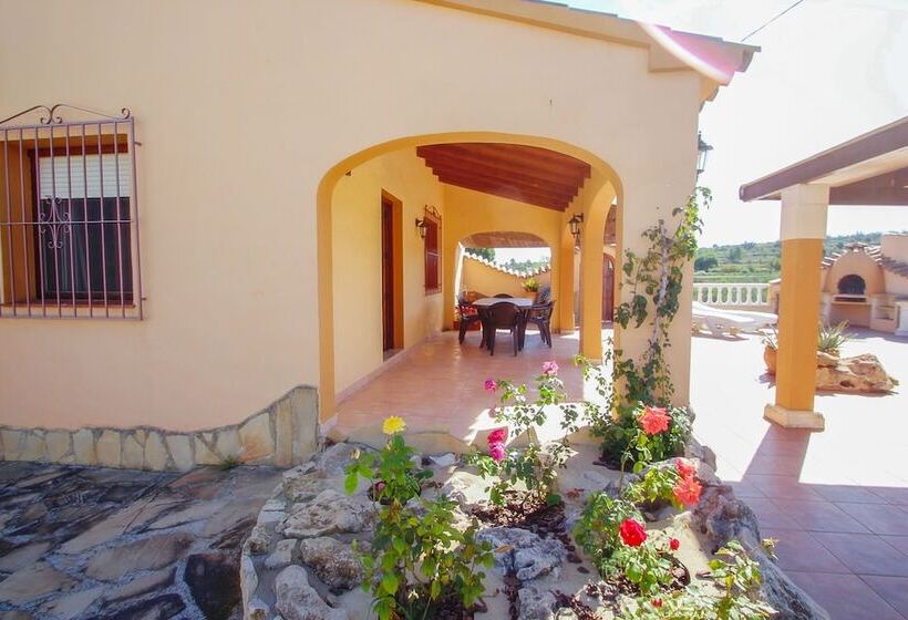 Pineda   Modern, Well Equipped Villa With Private Pool In Costa Blanca