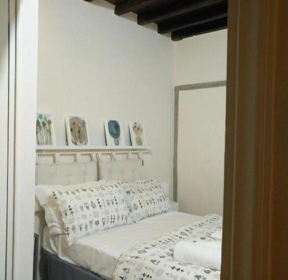 هاستل Bargello Guest House