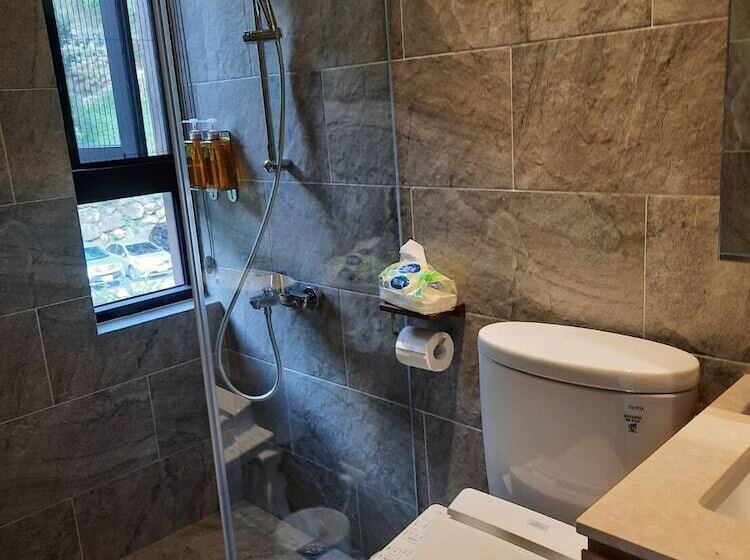 تختخواب و صبحانه Siang Tsao Yu Chong