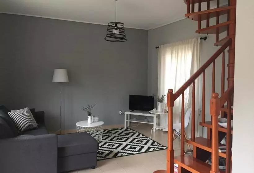 Helianthus Apartments