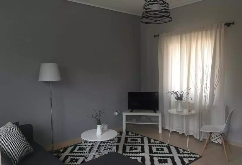 Helianthus Apartments