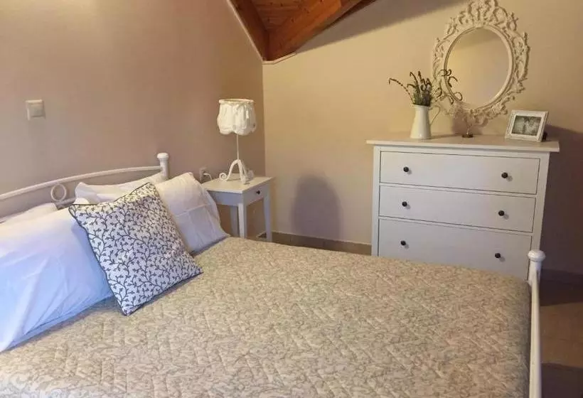 Helianthus Apartments