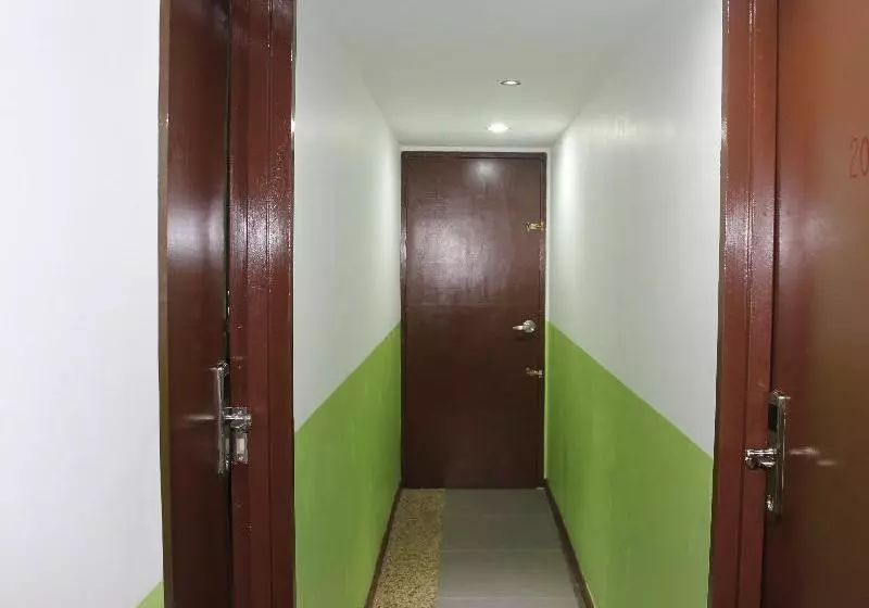 هتل 7 Hung Hung Inn