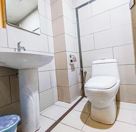 First Residence Hotel By Rvh