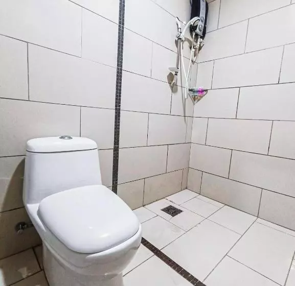 First Residence Hotel By Rvh