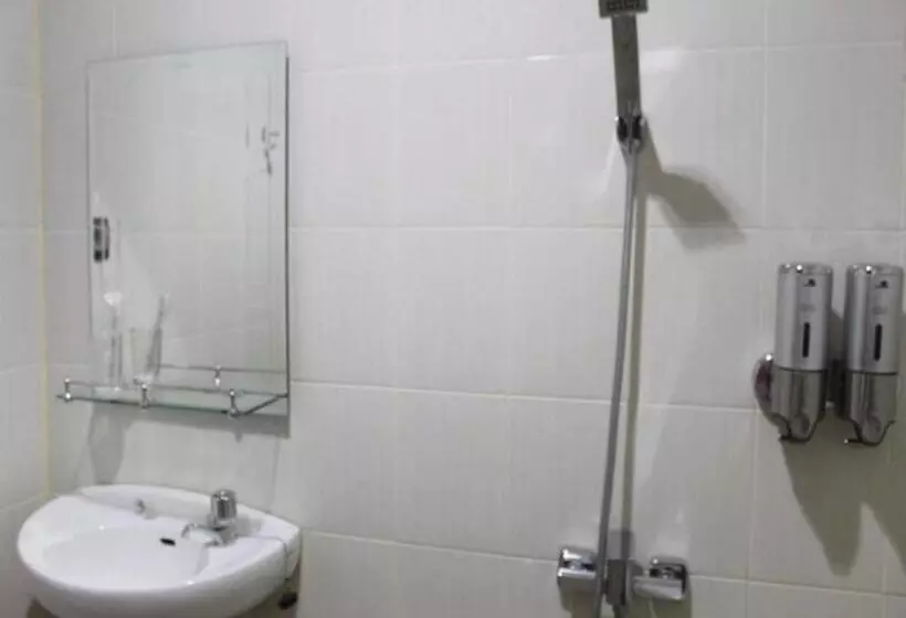 Hotelli Guardian Family