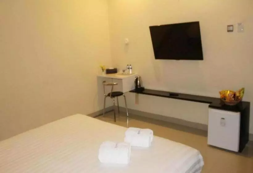 Hotelli Guardian Family