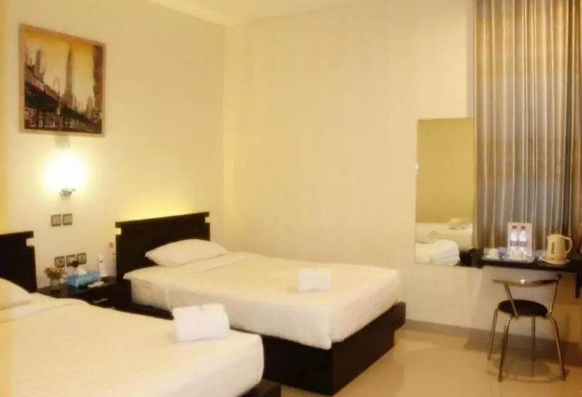 Hotelli Guardian Family