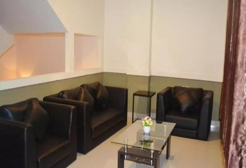 Hotelli Guardian Family