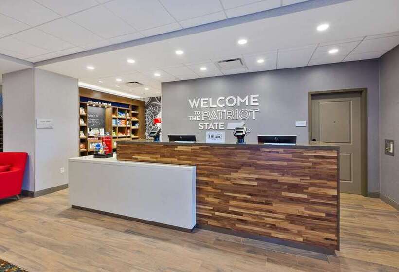 Отель Hampton Inn Cape Cod Canal