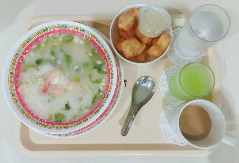 هتل Huan Soontaree