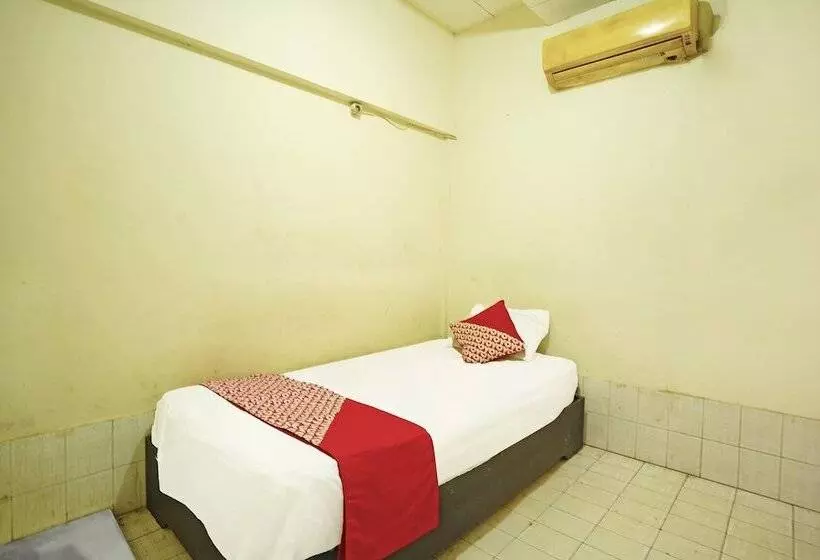 هتل Oyo 3201  Rian Palembang