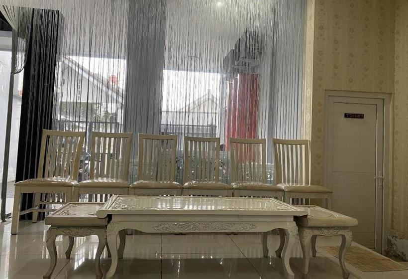 هتل Oyo 3308 Griya Wijayakusuma