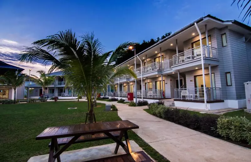 ホテル Royale Chulan Cherating Chalet