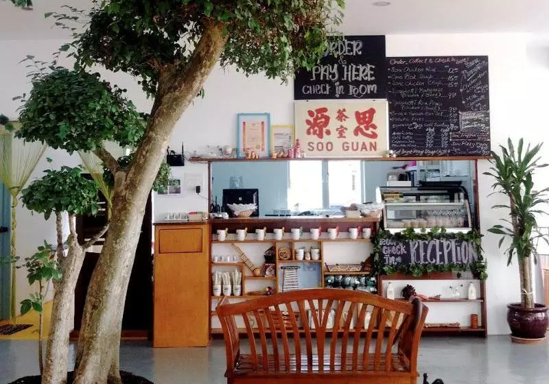 Hotelli Sanctuary Garden