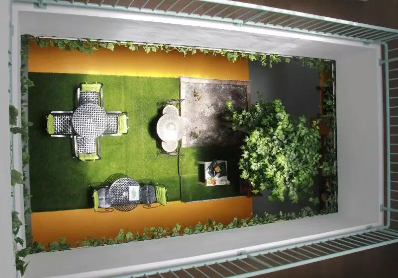 Hotelli Sanctuary Garden