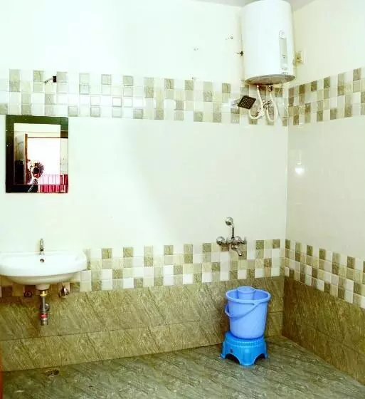 هتل Tuk Tuk Backpackers Near Railway Station Jaipur