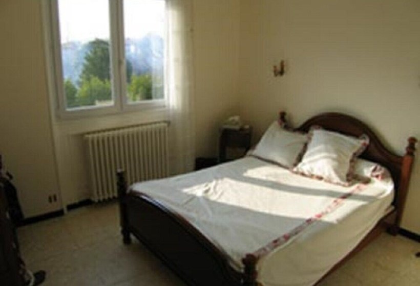 Camping De L Agly. Gites