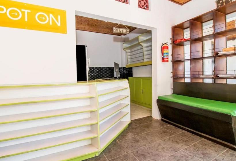 Отель Spot On 3178 Homestay Sampalan Indah Ii