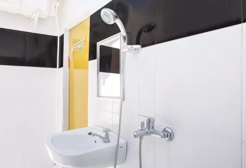 ホテル Spot On 3178 Homestay Sampalan Indah Ii