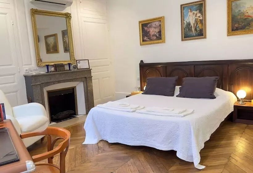 Chambre De Charme Au Coeur De Valence