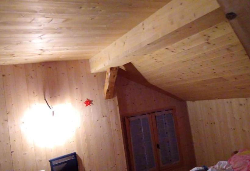 Studio Confortable A Taninges 25 M² Avec Vue Sur Jardin