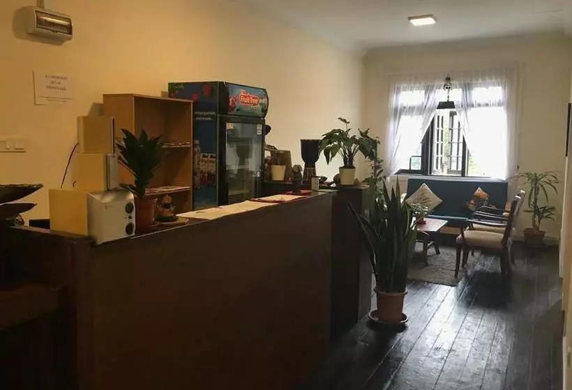 ユースホステル Downtown Bunkers