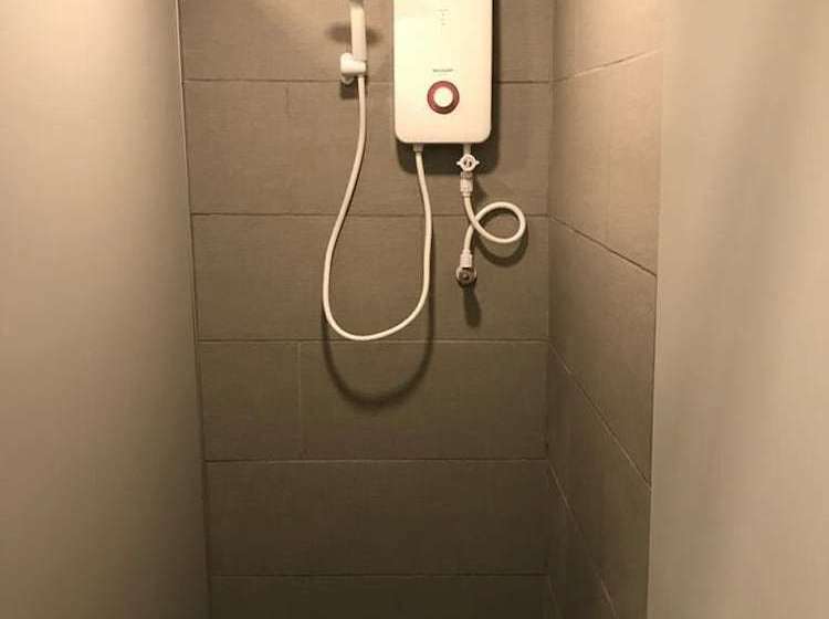 ユースホステル Downtown Bunkers